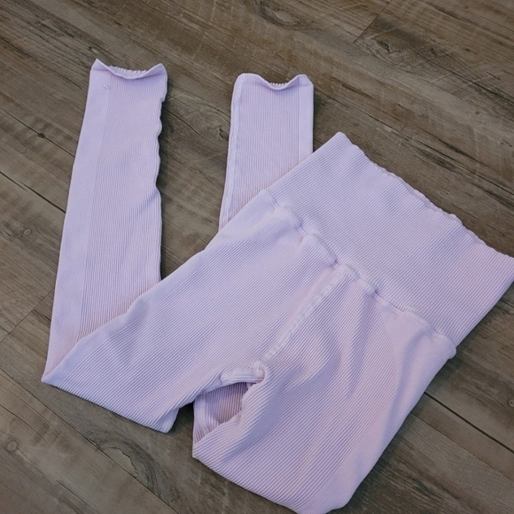 Free People Movement Women's Lavender Ribbed Leggings Size XS - Picture 6 of 6